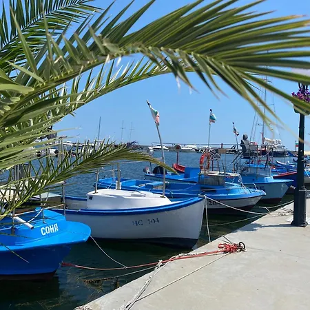 Apartament Fregata 2 *